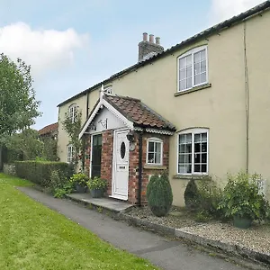 Holiday home No 2 Flowery Bank